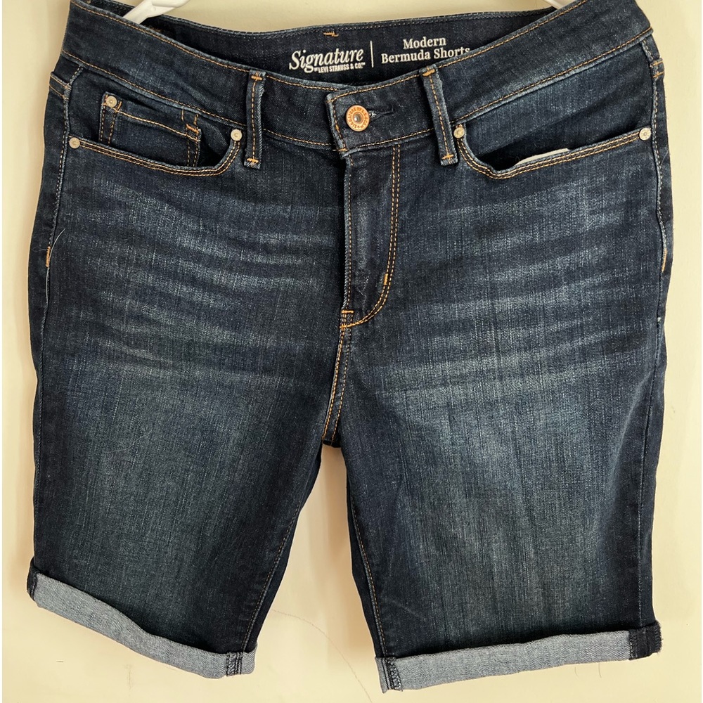 Levi Strauss & Co Signature Modern Bermuda Shorts